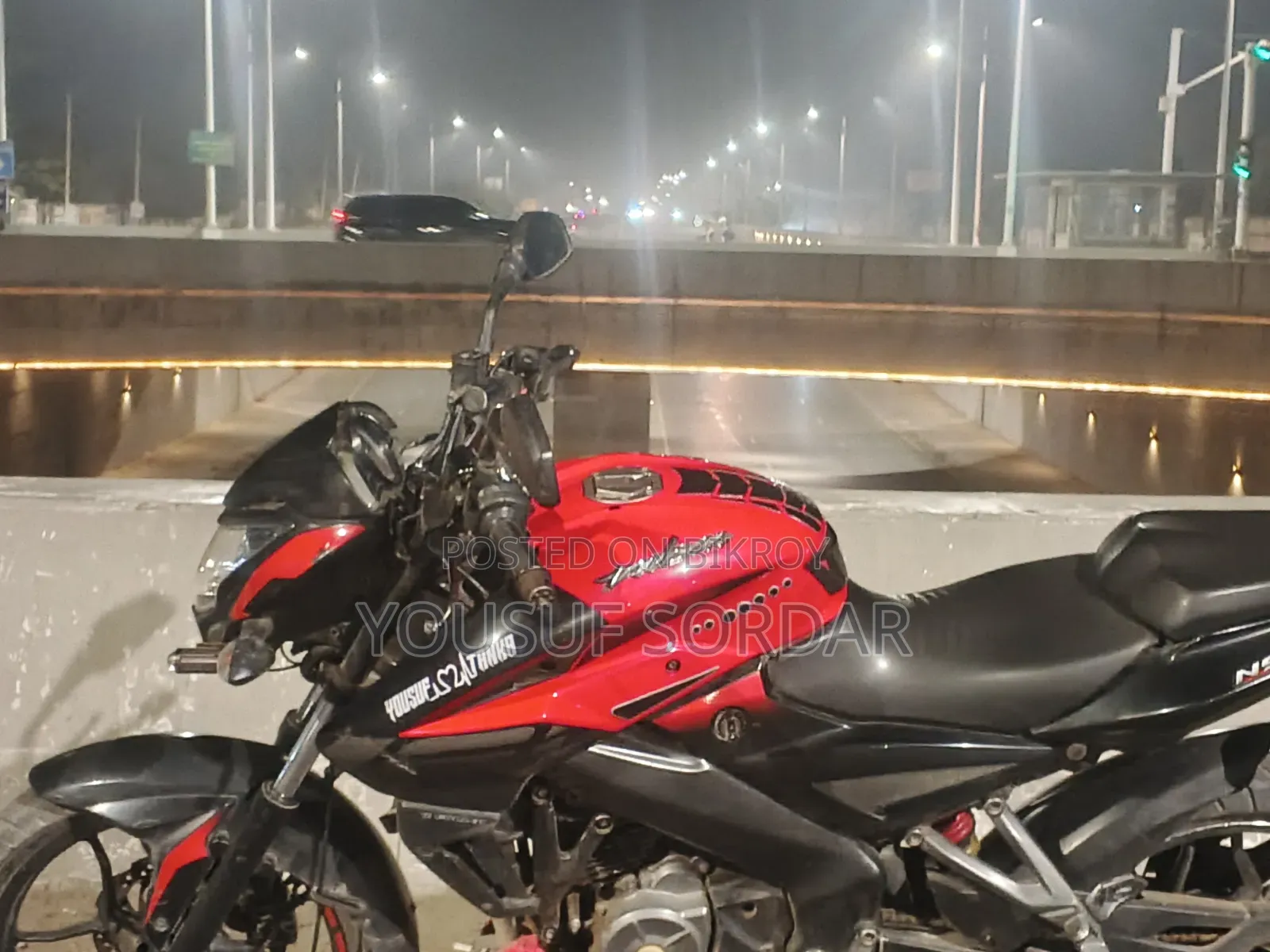 বাজাজ পালসার এনএস ১৬০ ২০১৮ রেড