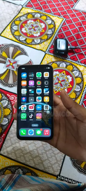 অ্যাপল আইফোন এক্স ৬৪ জিবি সাদা