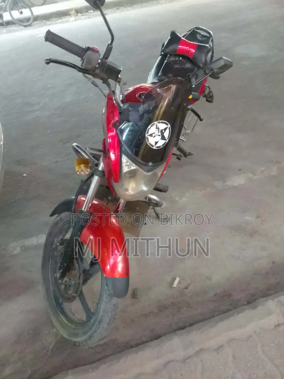 Walton Ranger 2018 লাল