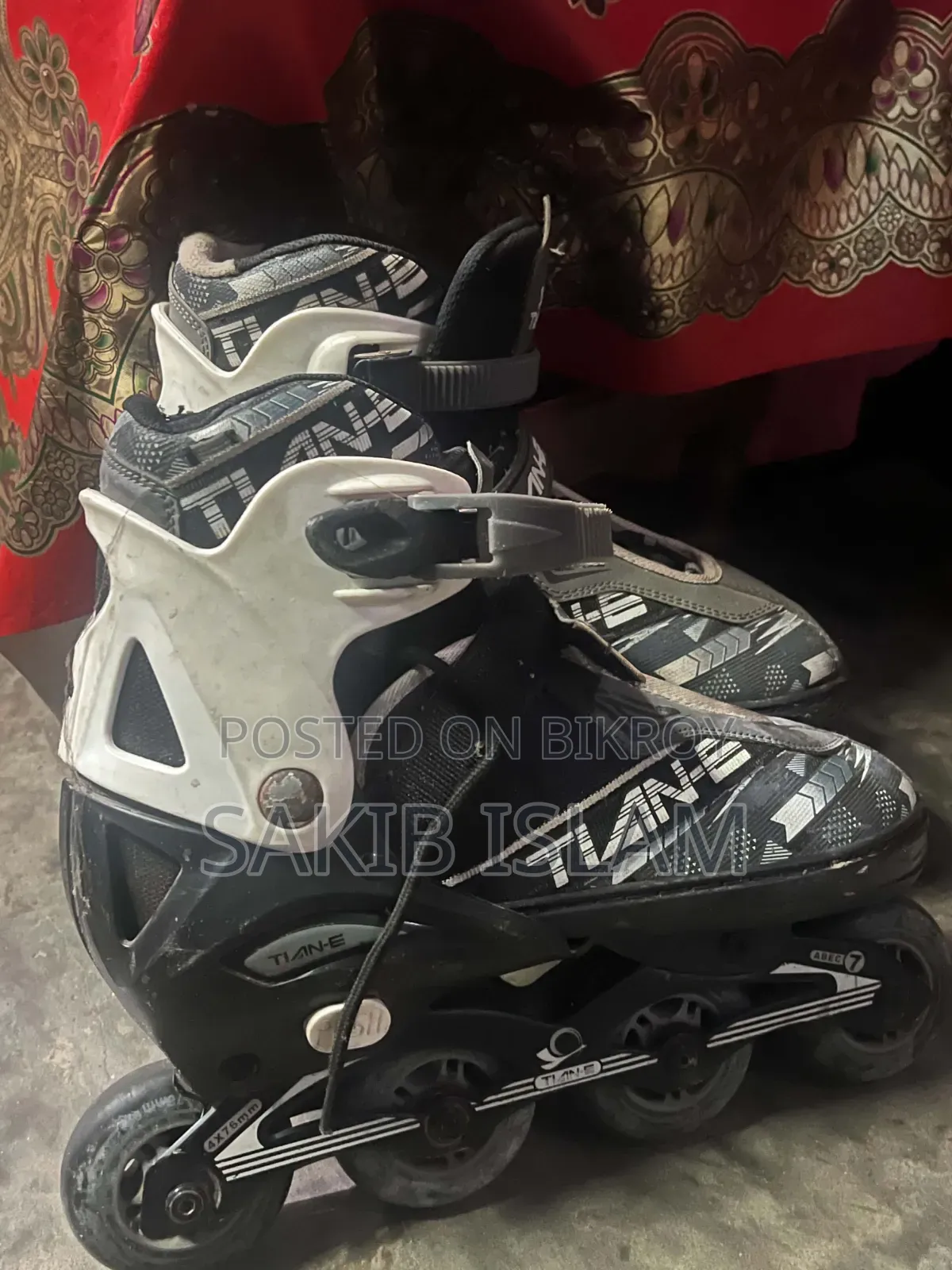Skating Shoes