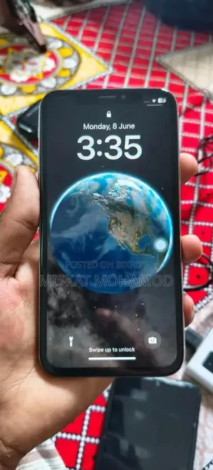 অ্যাপল আইফোন এক্স ৬৪ জিবি সাদা