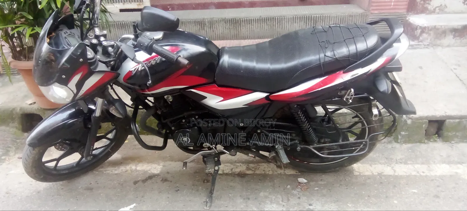Bajaj Discover 125 2023 Black