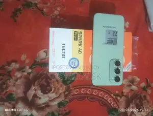 টেকনো স্পার্ক ৪০ প্রো ২৫৬ জিবি নীল