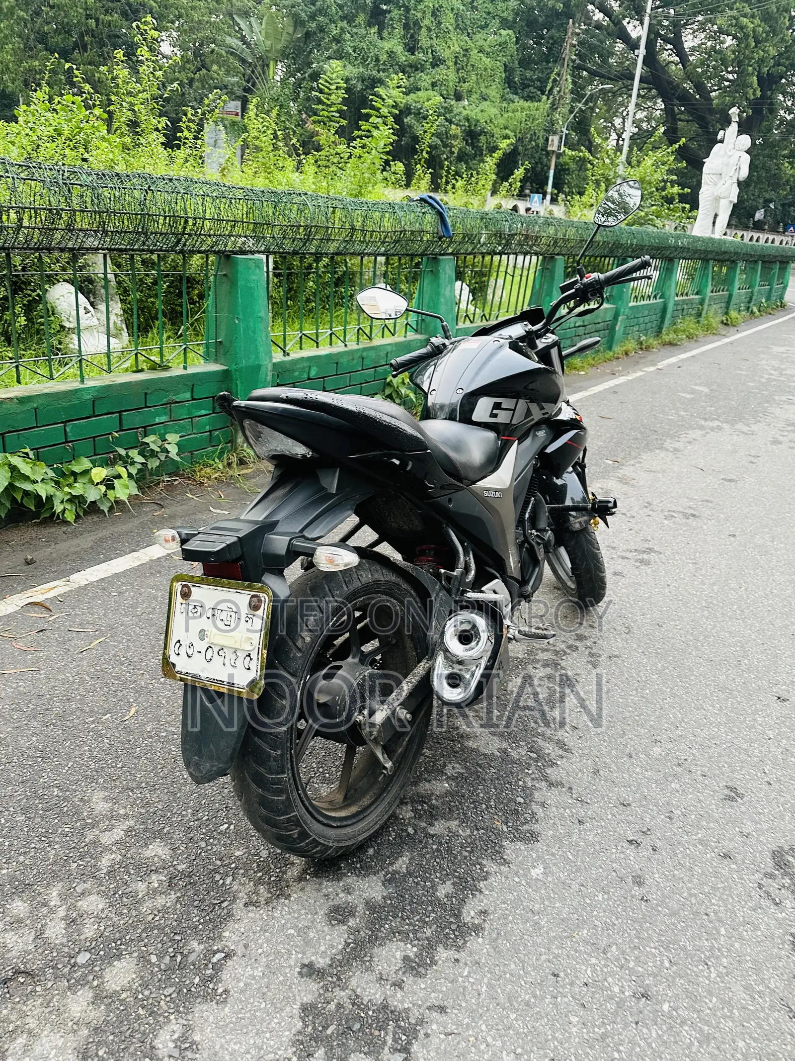 Suzuki Gixxer Monotone 2021 Black