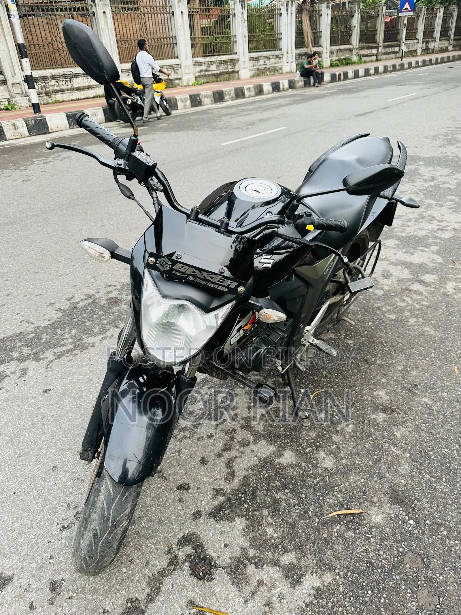 Suzuki Gixxer Monotone 2021 Black