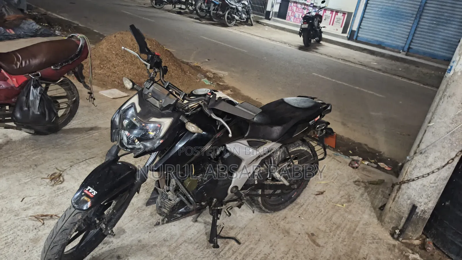 টিভিএস অ্যাপাচি ১৬০ ৪ভি ২০২১ ব্ল্যাক