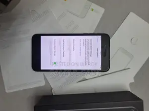 Apple iPhone 7 Plus 32 GB Black