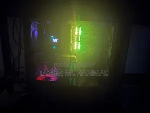 Desktop Computer Asus ROG STRIX GD30CI 32GB AMD Ryzen 5 SSD 250GB