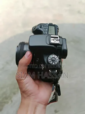 Absolutely fresh with two lenses, price 45000, slightly negotiable