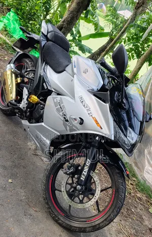 Suzuki Gixxer SF 2022 White