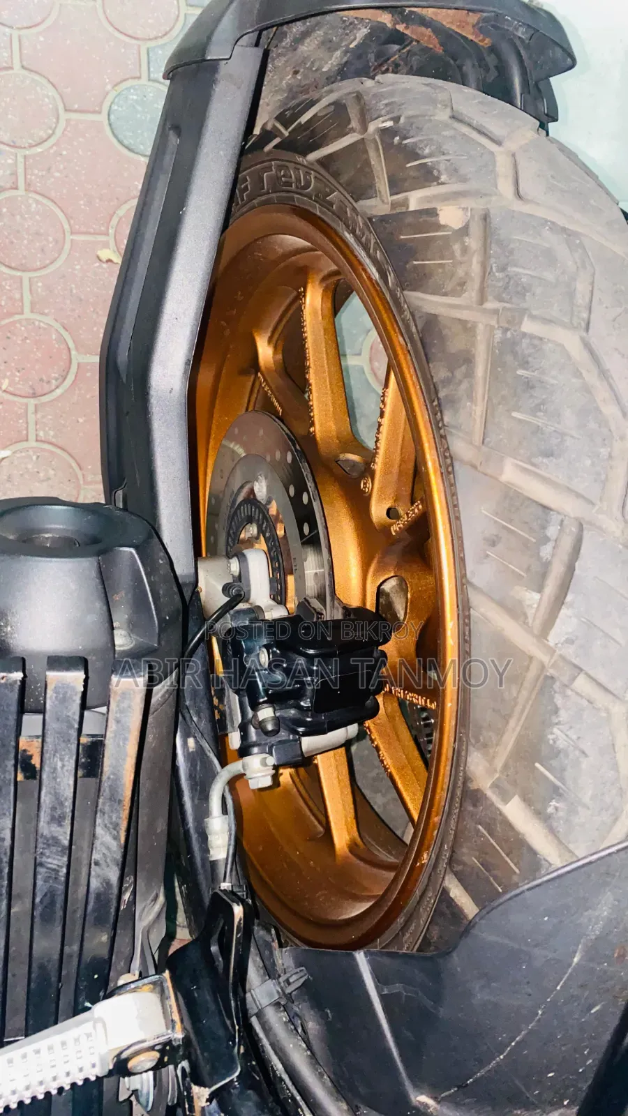 Yamaha FZ 2025 Gold