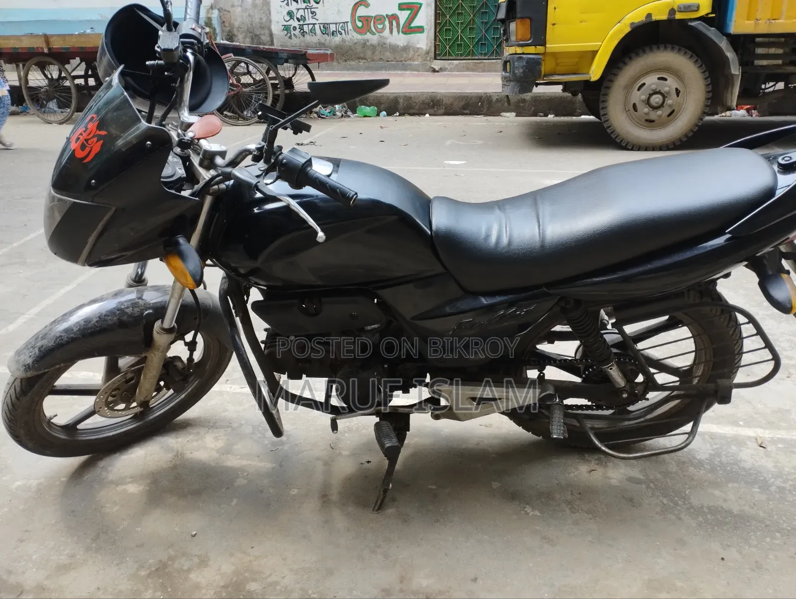 রানার বুলেট ১০০ ২০১৮ ব্ল্যাক