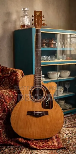 Signature Copy Guiter