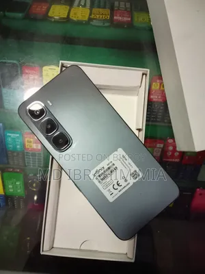 New Infinix Hot 60i 128 GB Black