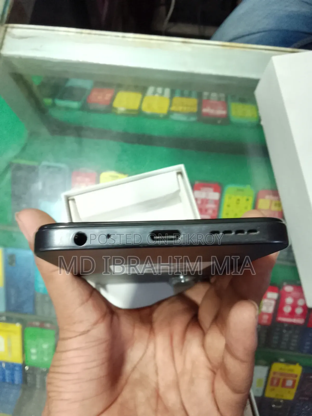 New Infinix Hot 60i 128 GB Black