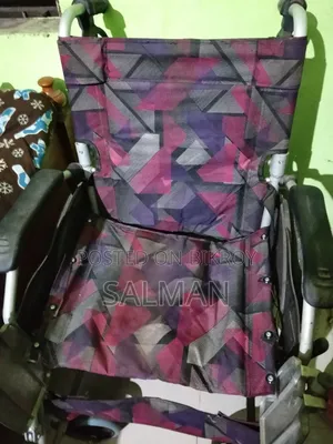 হুইলচেয়ার বিক্রয়ের জন্য