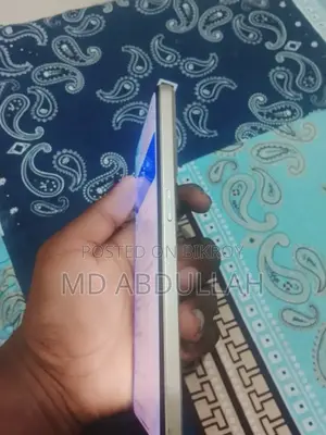 Oppo Reno8 5G 128 GB Purple