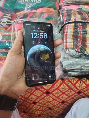 Apple iPhone XS 64 GB Black