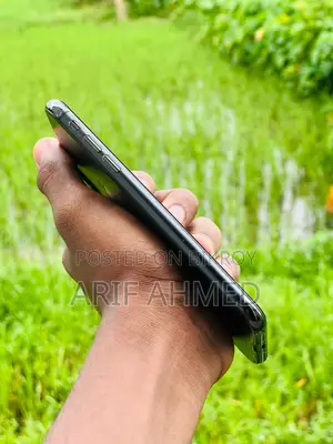 Apple iPhone XS 64 GB Black