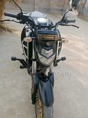 ইয়ামাহা এফজেড ২০২২ ব্ল্যাক