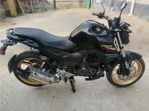 ইয়ামাহা এফজেড ২০২২ ব্ল্যাক