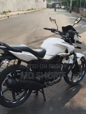 Hero Hunk 2018 White