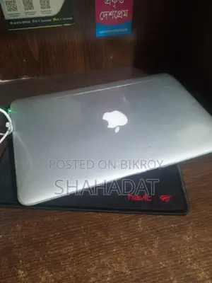 Laptop Apple MacBook Air 2011 2GB Intel Core I5 SSD 128GB