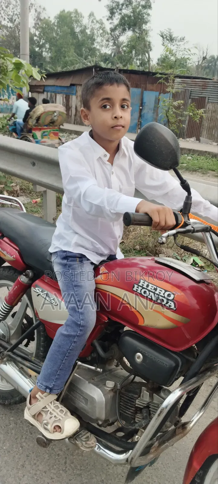 Hero Splendor Plus 2009 Red