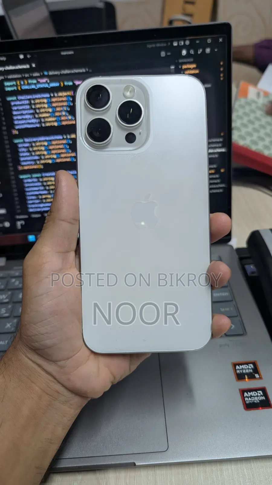 Apple iPhone 16 Pro Max 256 GB White