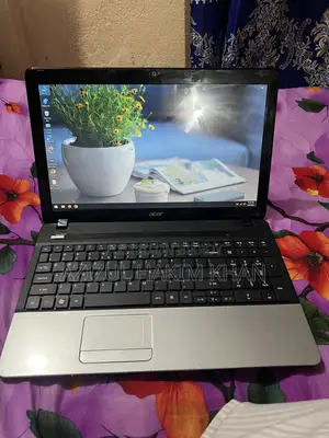 ল্যাপটপ এসার অ্যাসপায়ার ই১-৫৭১ ৬জিবি ইন্টেল কোর আই৩ এইচডিডি ২৫৬জিবি