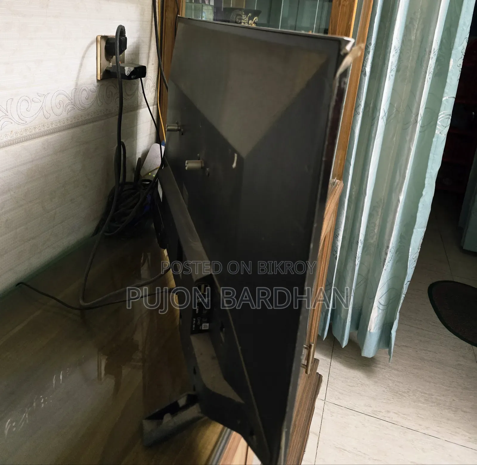 সনি ৩২ ইঞ্চি স্মার্ট টিভি