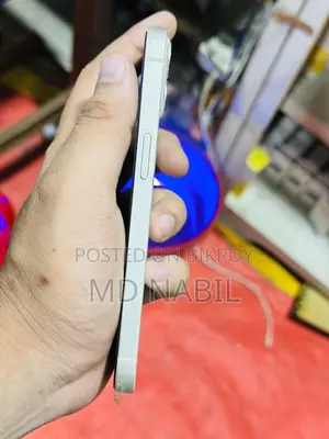 Apple iPhone 13 128 GB White