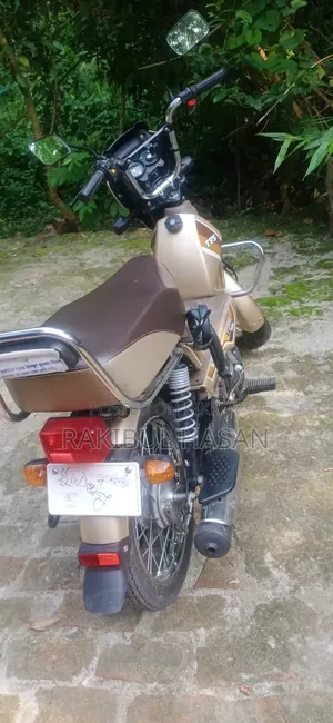 New TVS XL 100 Comfort 2025 Beige