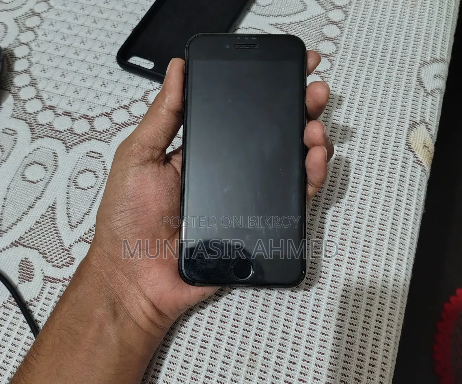 Apple iPhone 7 32 GB Black
