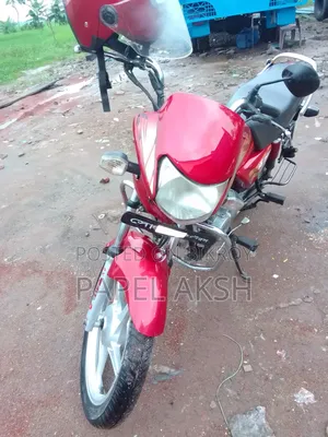 হিরো এইচএফ ডিলাক্স ২০১৮ রেড