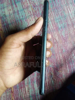 Motorola Moto G85 128 GB Silver