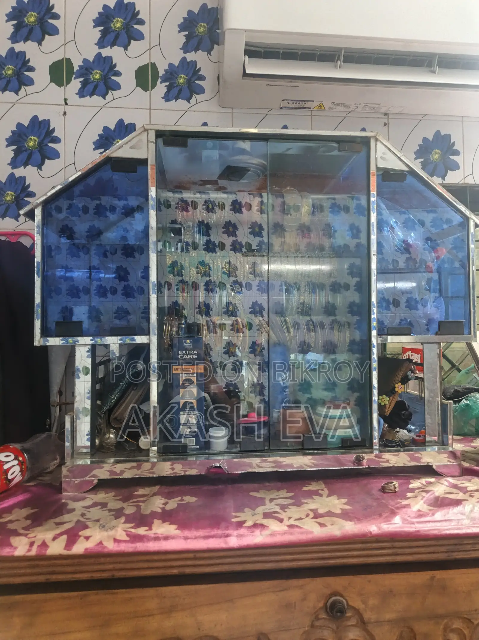 Glass Cosmetic Box