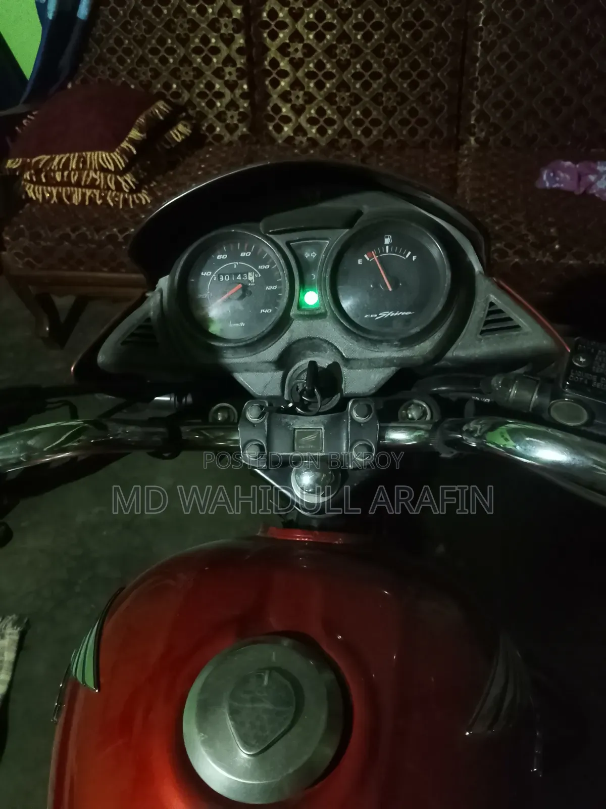 Honda CB 2016 Red
