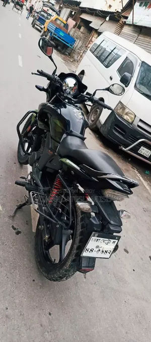 হিরো হাঙ্ক ২০১৯ গ্রিন