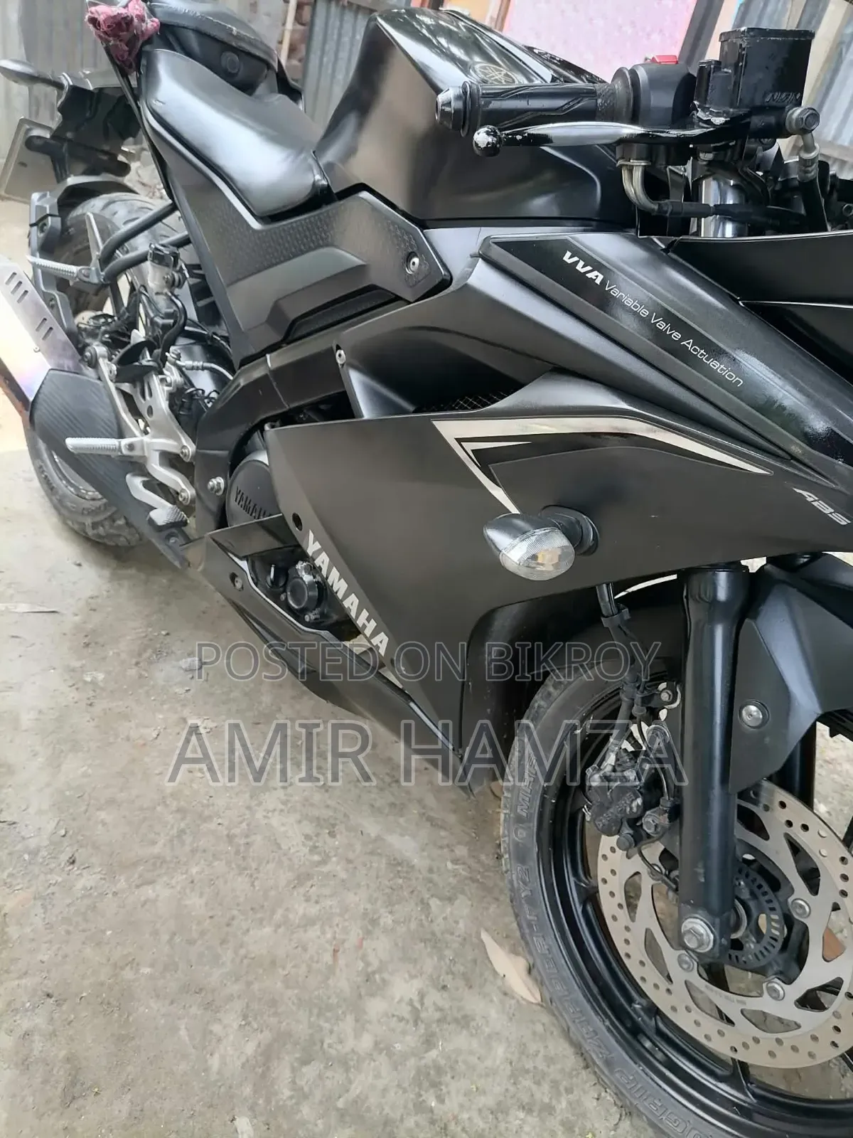 Yamaha 2019 Black
