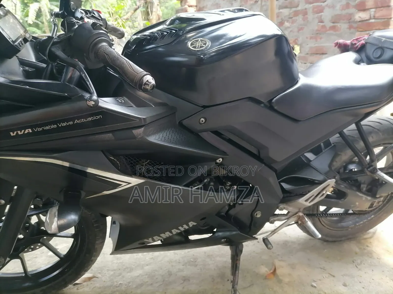 Yamaha 2019 Black