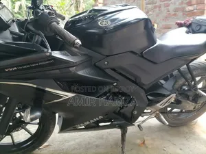 Yamaha 2019 Black