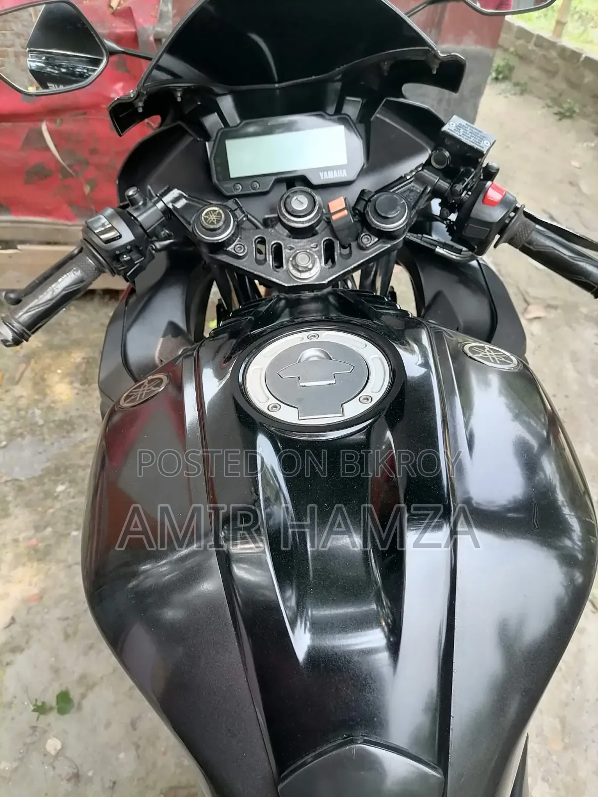 Yamaha 2019 Black