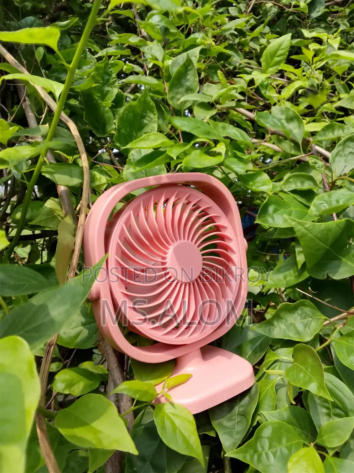 এক্সকুইজিট পোর্টেবল মিনি টেবিল ফ্যান