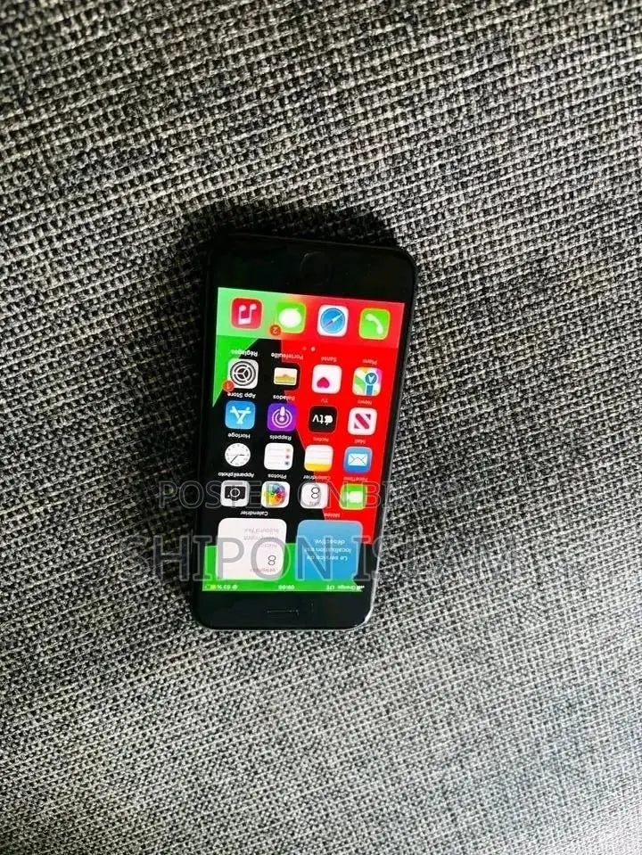 Apple iPhone 8 64 GB Black