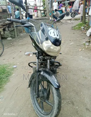 Bajaj Discover 100 2011 Black