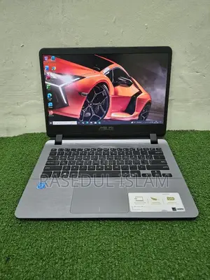 Laptop Asus 3GB Intel SSD 256GB