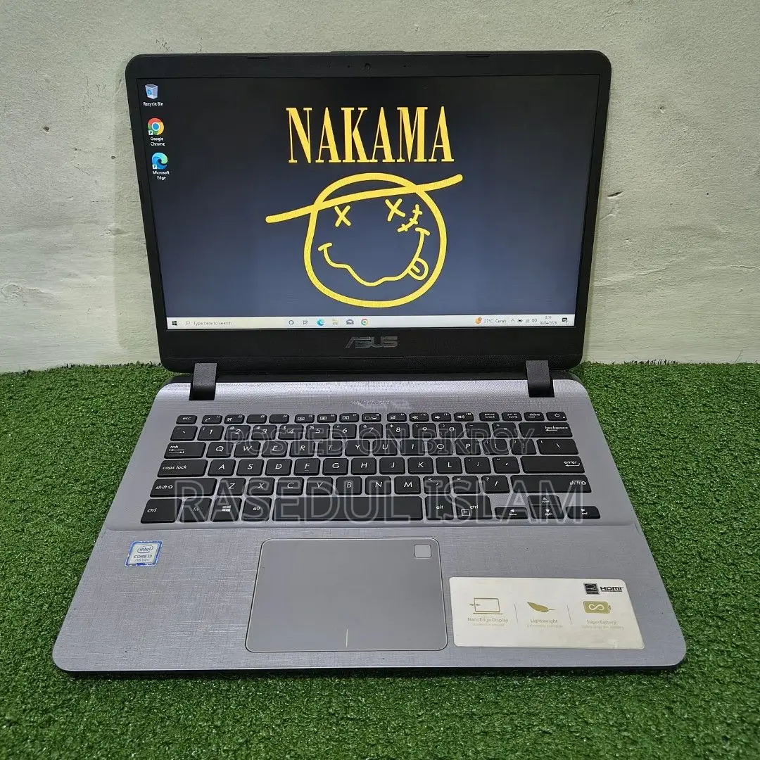 Laptop Asus 3GB Intel SSD 256GB