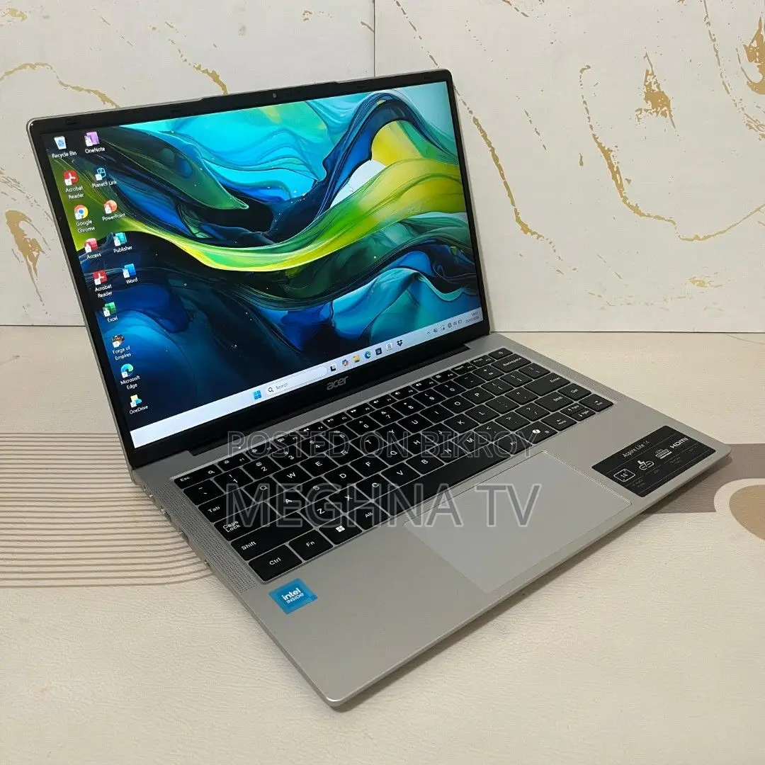 Laptop Acer 4GB Intel SSD 500GB
