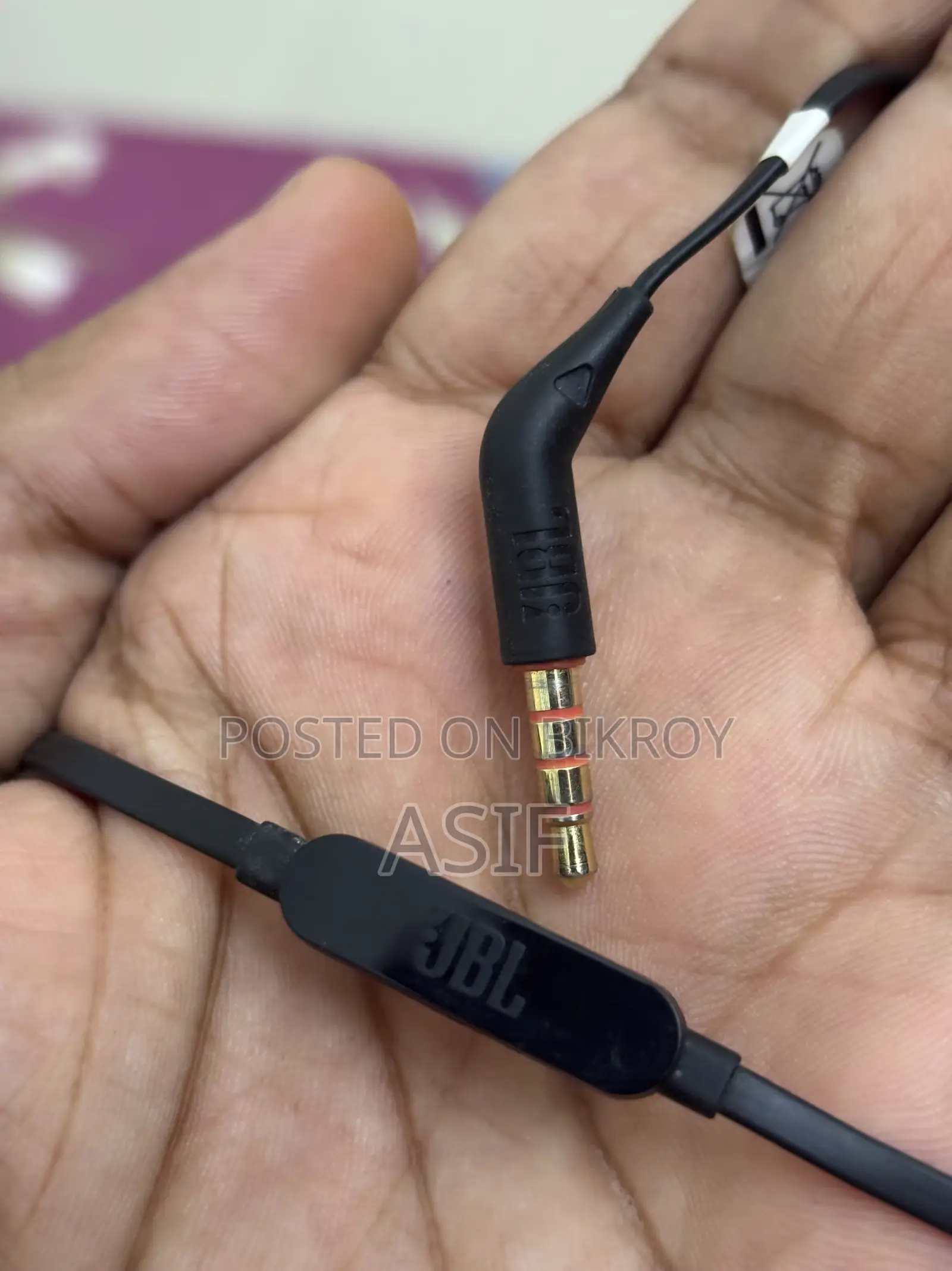 JBL Wired Headphone